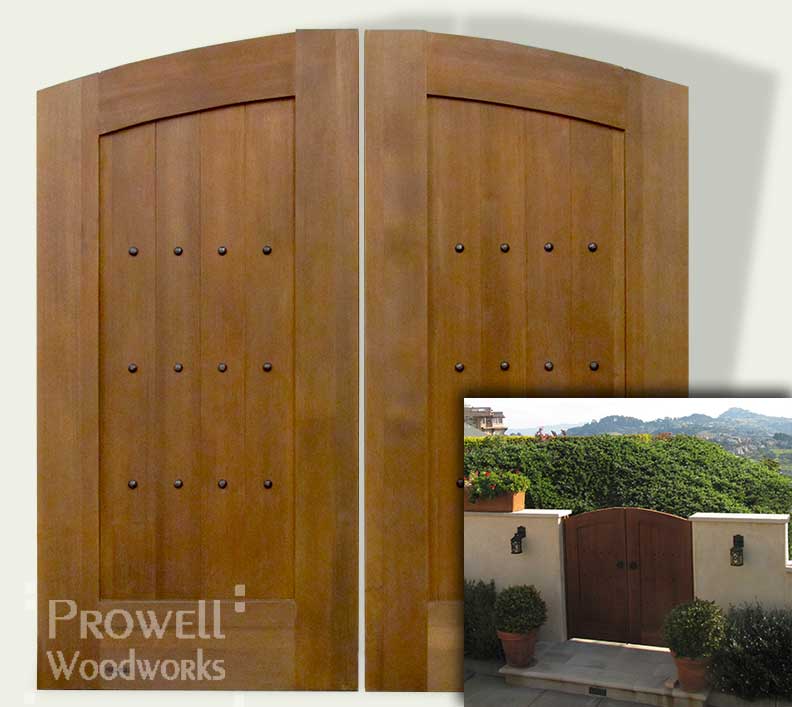 prowell wood gate #31 with RMH bronze clavos