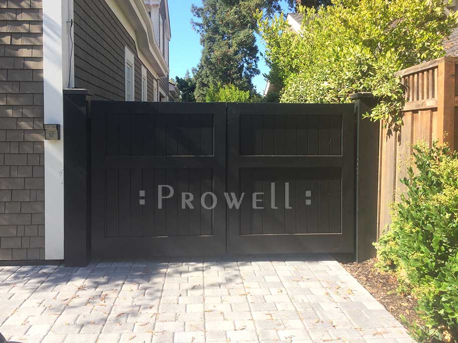 solid privacy wood driveway gate #19-3