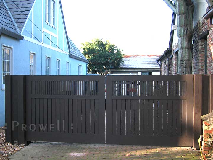 Custom wood driveway Gates in the San Francisco Bay Area