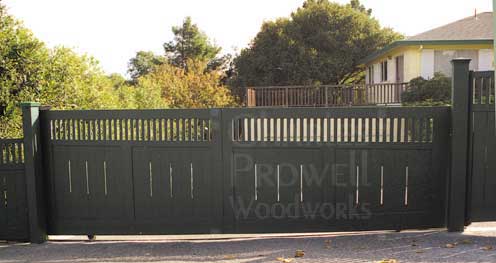 site photograph showing the sliding gate design #2-1 in sonoma county, california