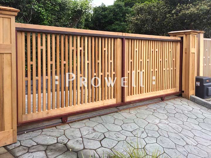 site photograph showing the sliding wood gate #4 with steel frame in California