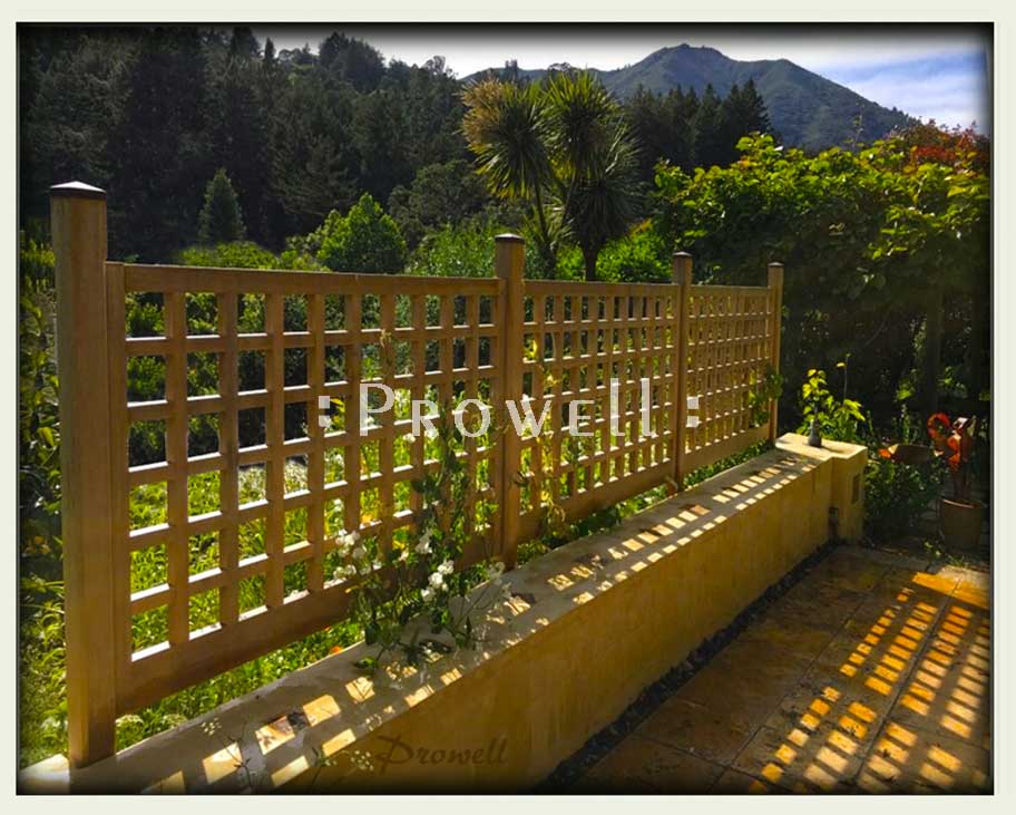 wood garden fence #21-8. prowell