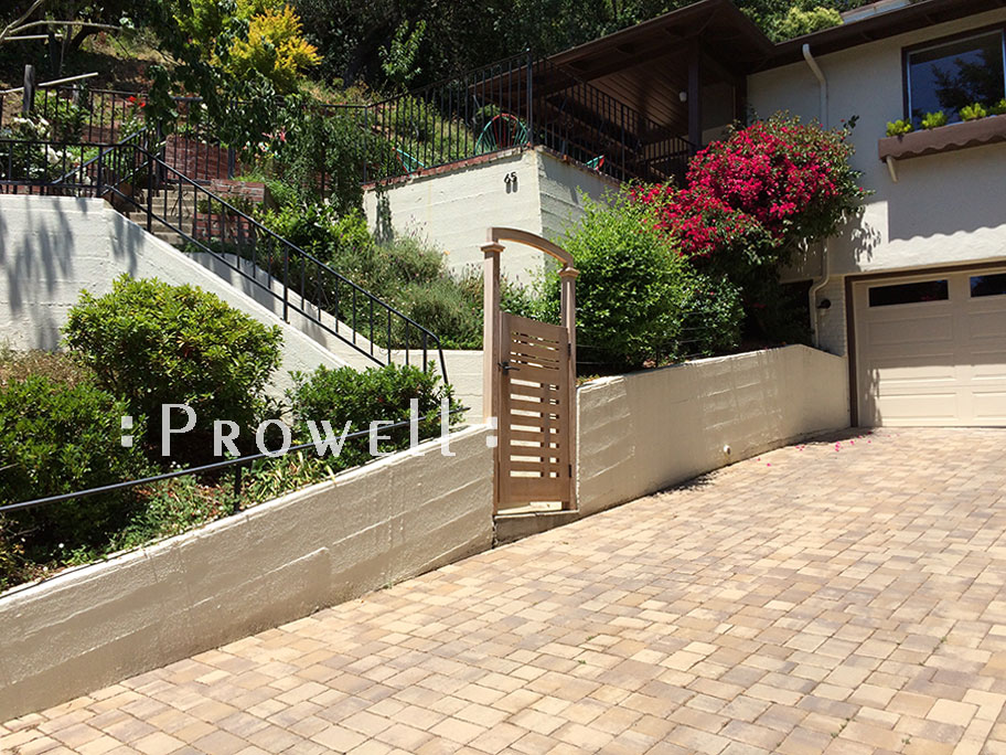 site photograph showing Modern Garden Gate 115. in Marin county, california