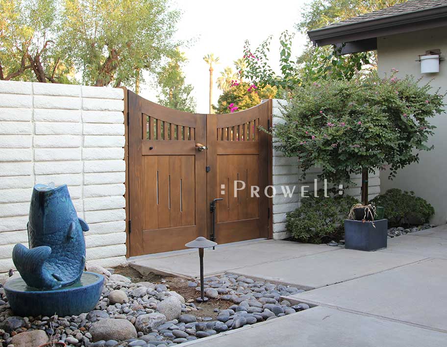 wood double gates in Bakersfield, CA