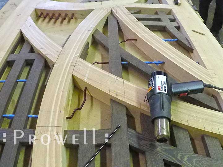 shop photo of building the modern gate.