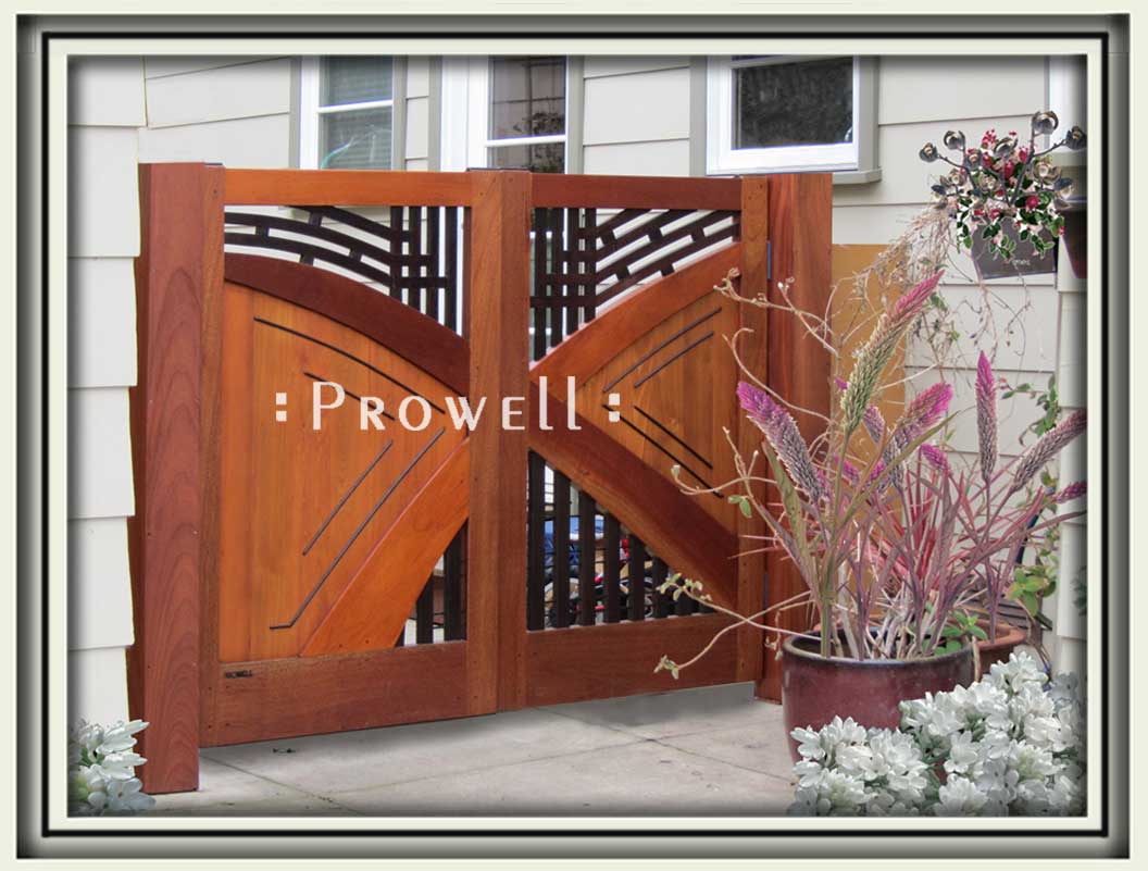 site photograph showing the double modern front gate #202 in Petaluma, California