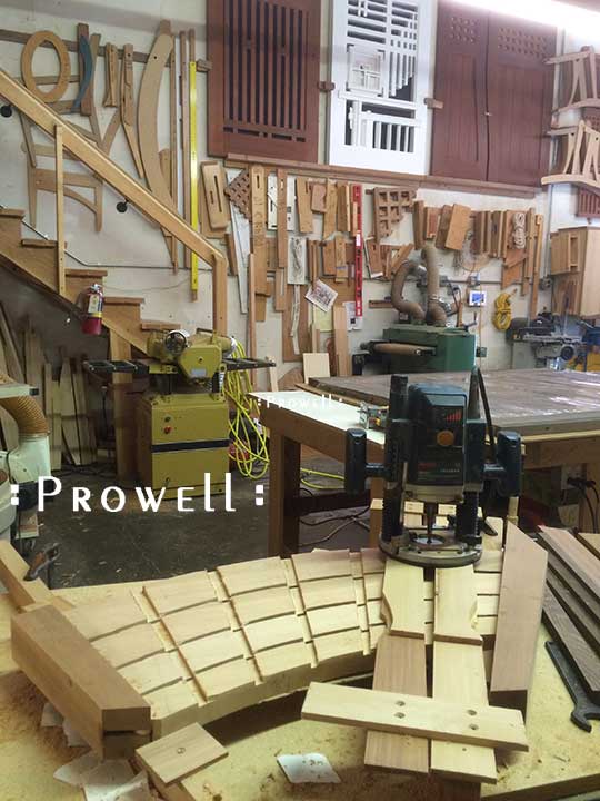 shop photo showing the disappearing perspective of the upper section of #211