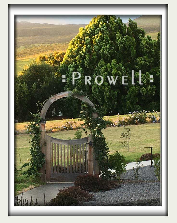 Site photo showing wooden gate #25-5 and arbor #10 in Hawaii