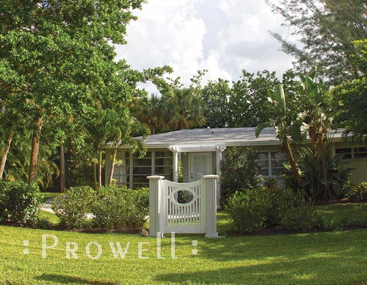 custom wood garden gate #2-7 in Sanibel Island, Florida