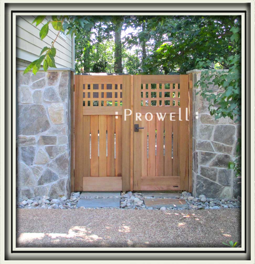 site photo showing wooden fences #3 in Virginia