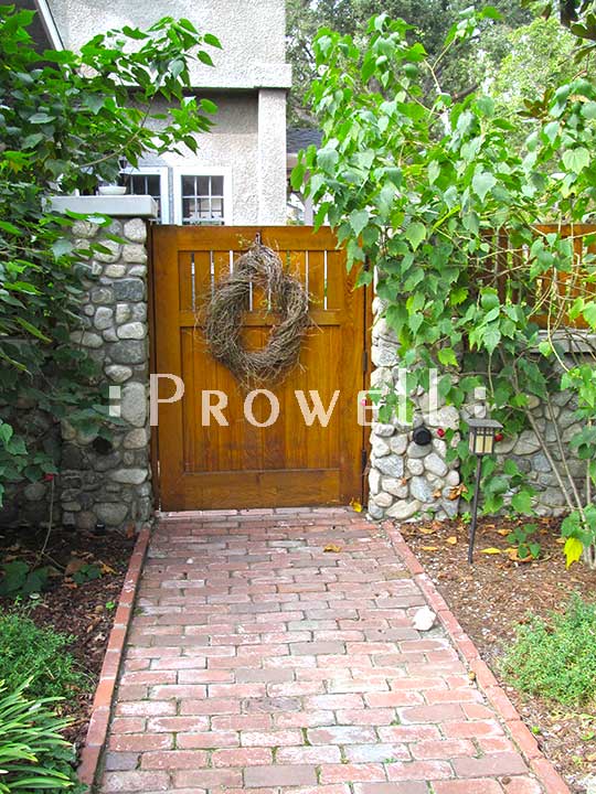 site photo showing wood garden gates #5-4 in southern california