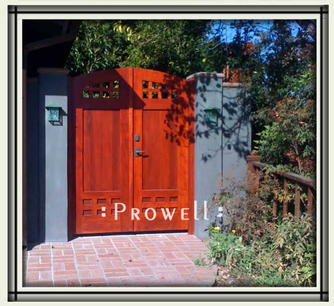 site photograph showing the double gates 70-6. in Ventura, California