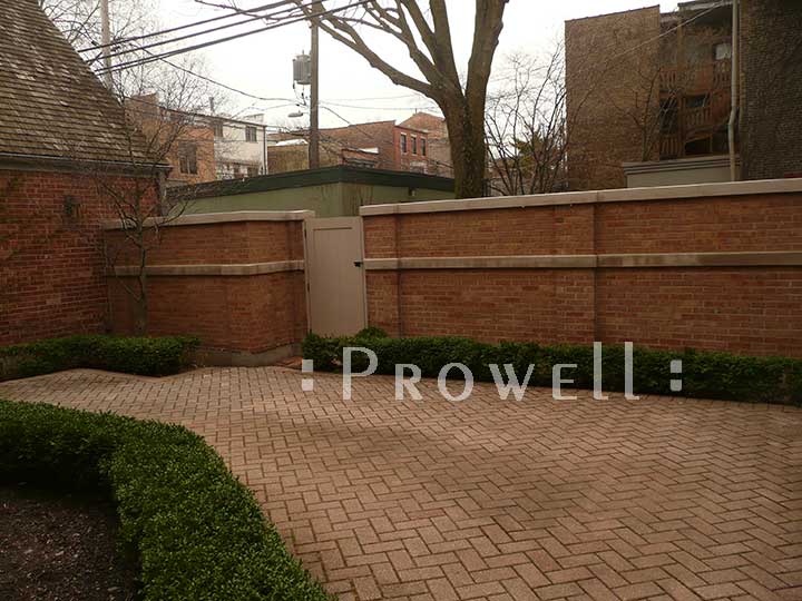 site photograph showing main gate 72-2 in Chicago, Illinois
