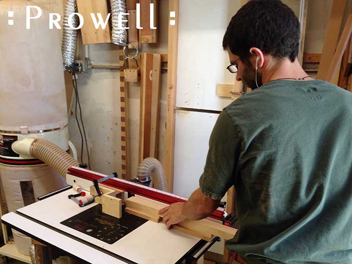 shop photograph showing how to rabbet the grid dividers for gate #87
