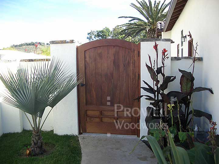 site photograph showing wood gate door #89 in Los Angeles, California