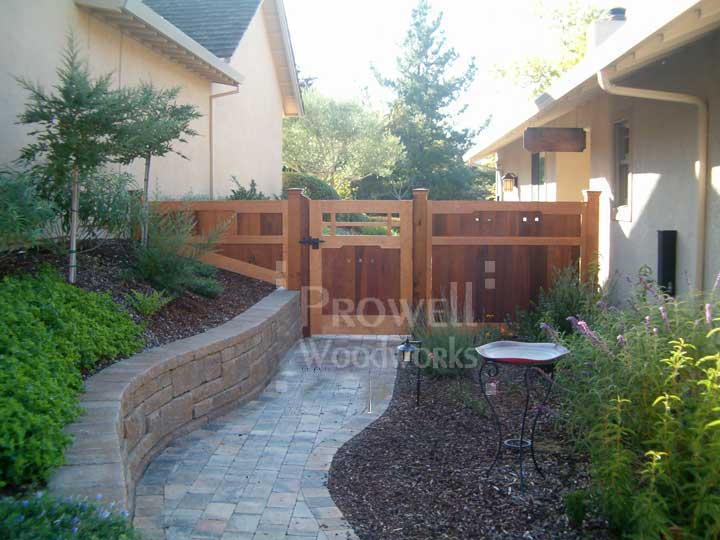 SsSite photograph showing woo gates #96-1 in salinas, california