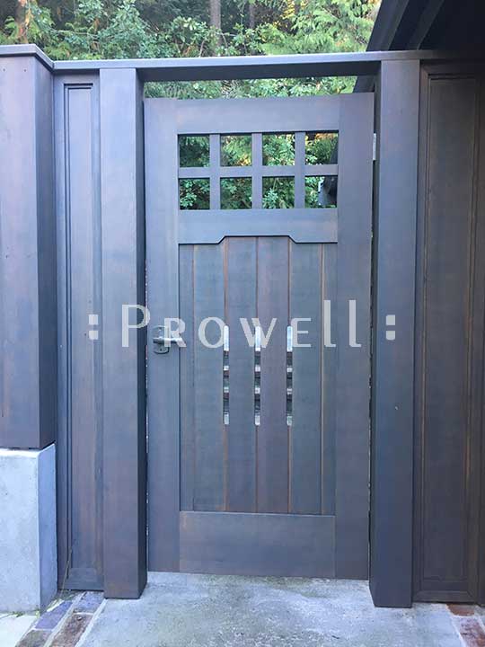 site photo showing wood gate #93-2 in Bainbridge Island, Washington