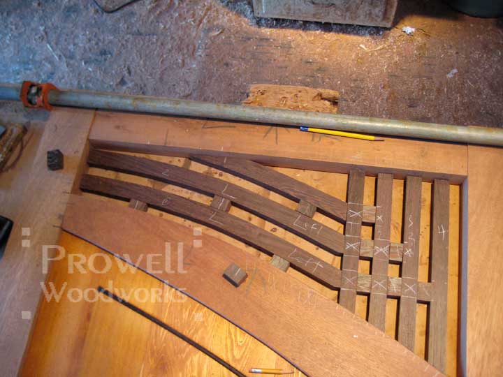 shop photograph showing the upper grids of #202