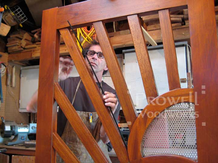 Photos of unusual wood gates 203