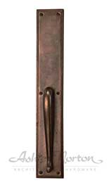 bronze gate pull SQ.G by ashley norton