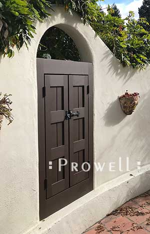 custom wood garden gate #31-12 in palo alto, caifornia
