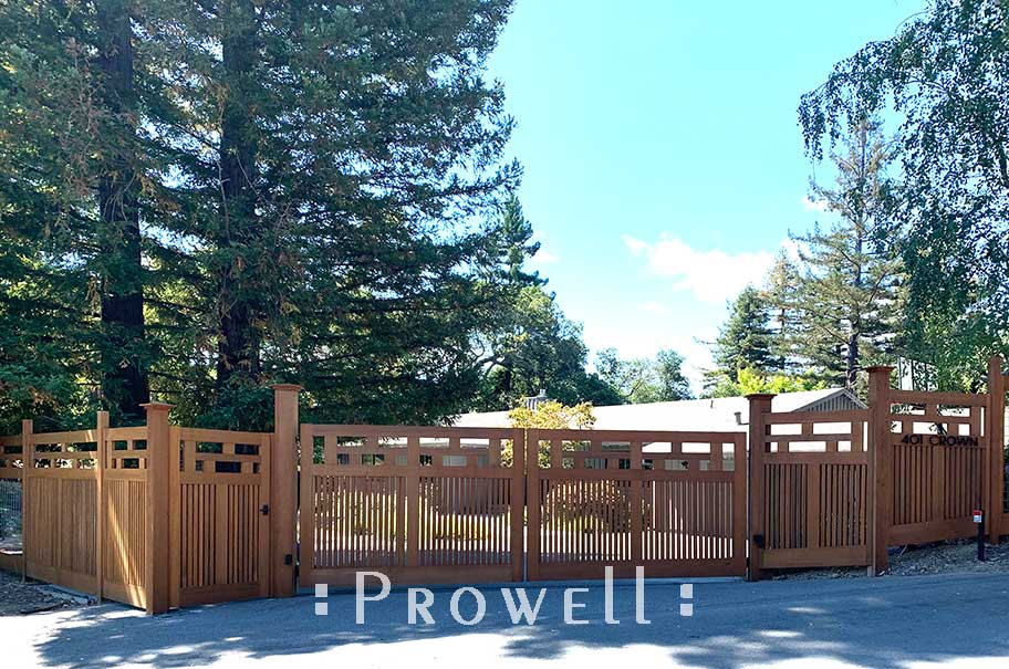horizontal wood gate #71-5 in Marin county, california