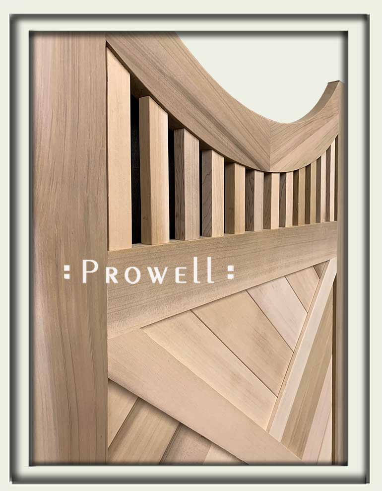 close-up image of wood gates #106a