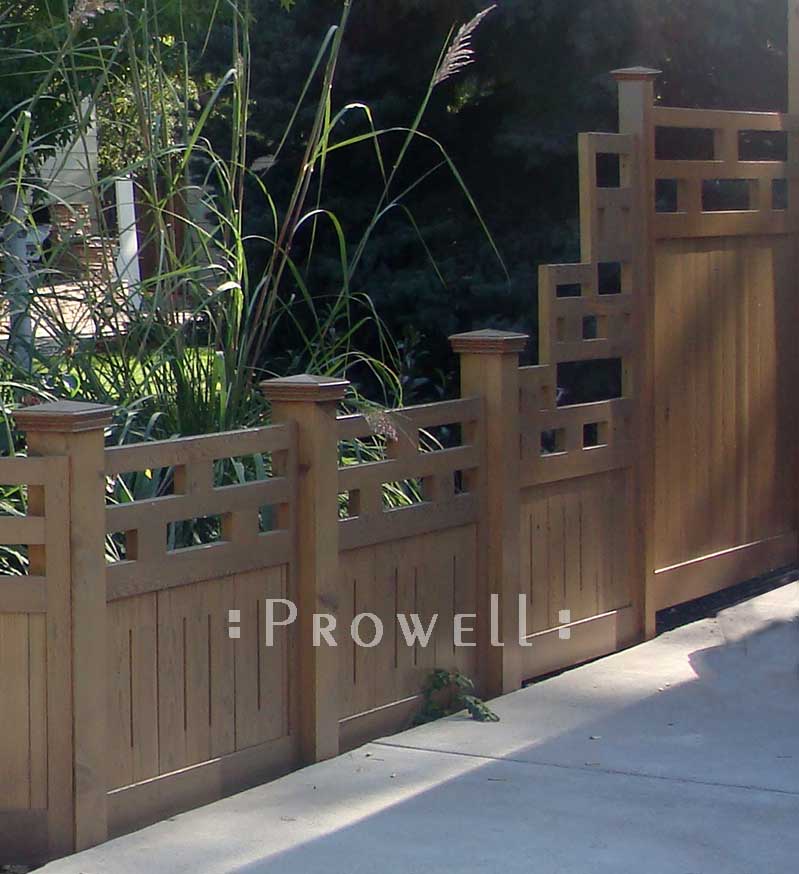 Stepped transition wood fence panel #3a