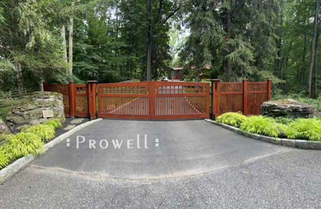 custom wood driveway gates #16-3b in Croton-on-Hudson, NY