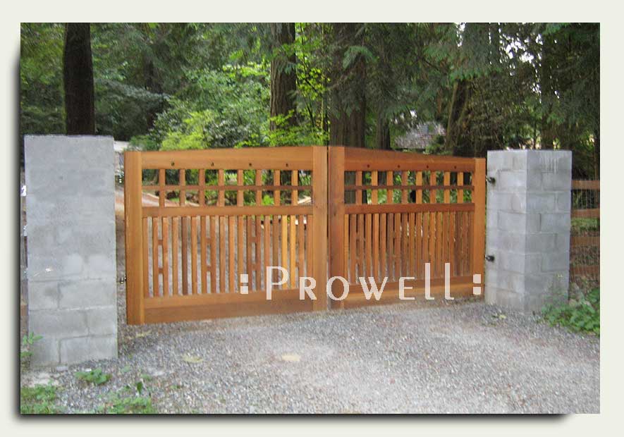 custom wood driveway gate #16-6 in washington state