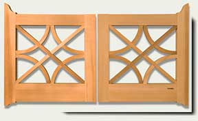 image link to colonial wood gate #66